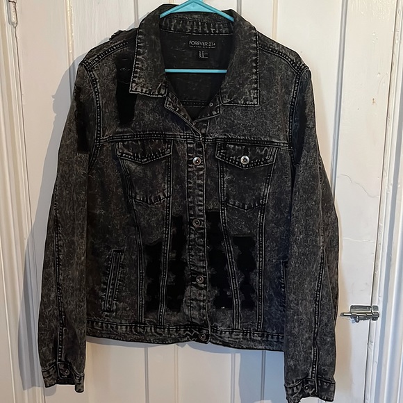 Forever 21 Jackets & Blazers - Forever 21 Gray Distressed Denim Jacket
